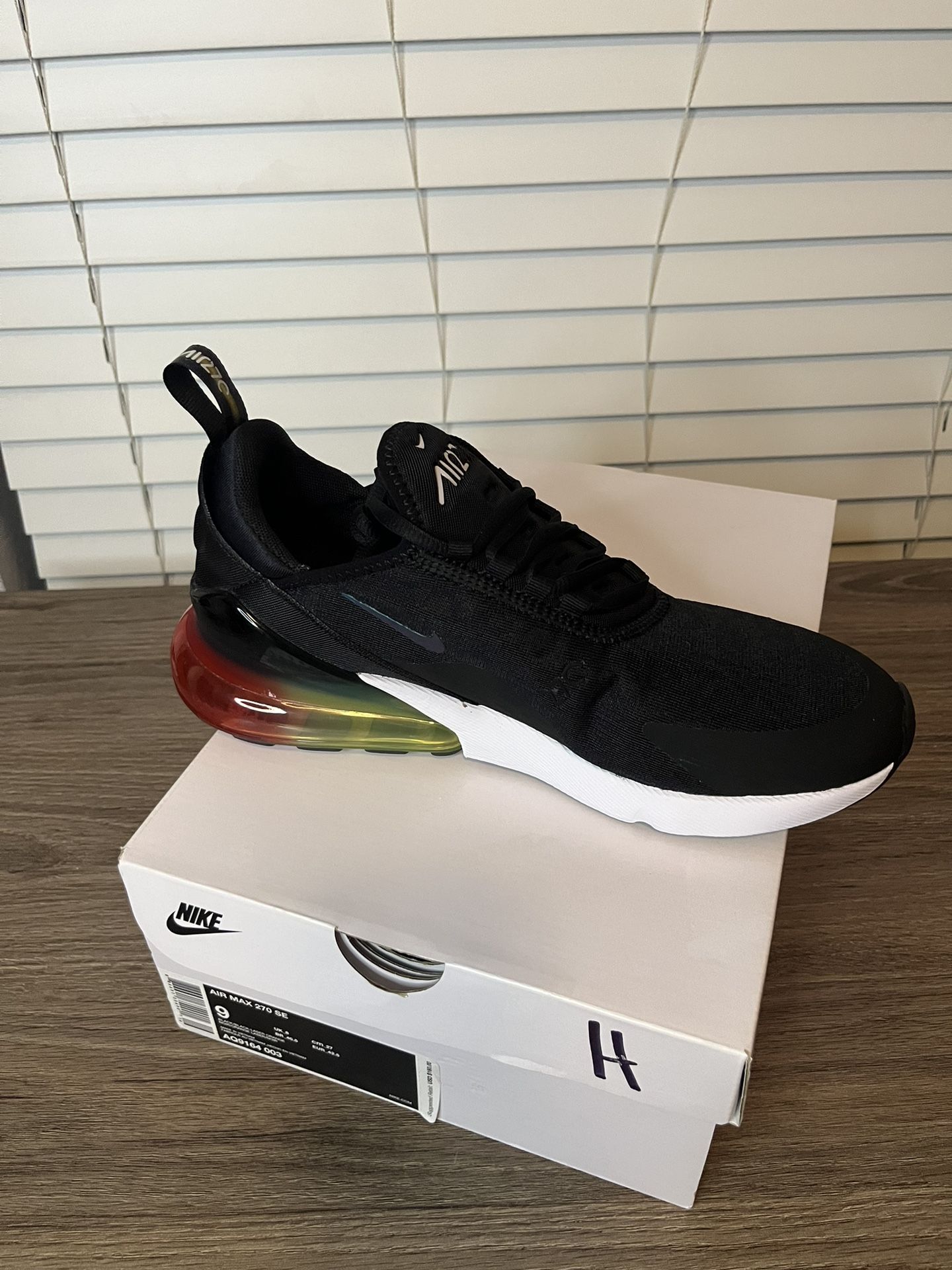 Air Max 270 SE Men's Shoes Size