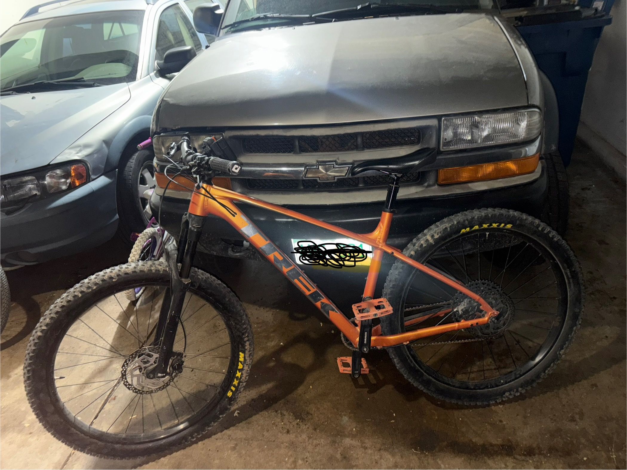 Trek Roscoe