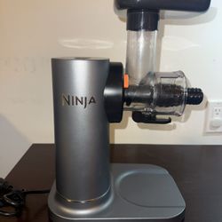 NINJA NEVERCLOG COLD PRESS JUICER 