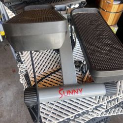 Sunny health & Fitness Mini Step Machine  