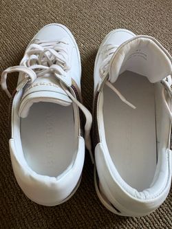 NEW BURBERRY SHOES SIZE 8