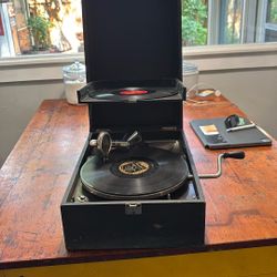 Gramophone 