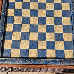 Mexico Vs Spaniard Chess Set