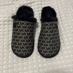 Michael Kors Slippers 