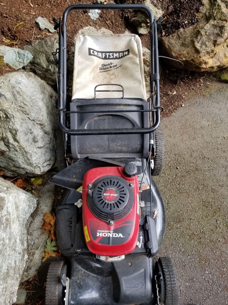 Honda Engine Craftsman 21" Selfpropelled Lawn Mower Large Rear Wheel