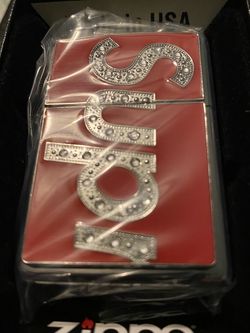 🔥 🔥 Supreme Zippo Lighter 🔥 🔥