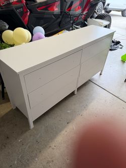 IKEA dresser 6 drawer