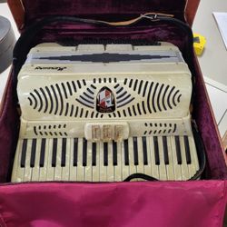 Accordion! Vintage, Italian, Mercury Lemar Piano Accordion. 120 Bass Keys