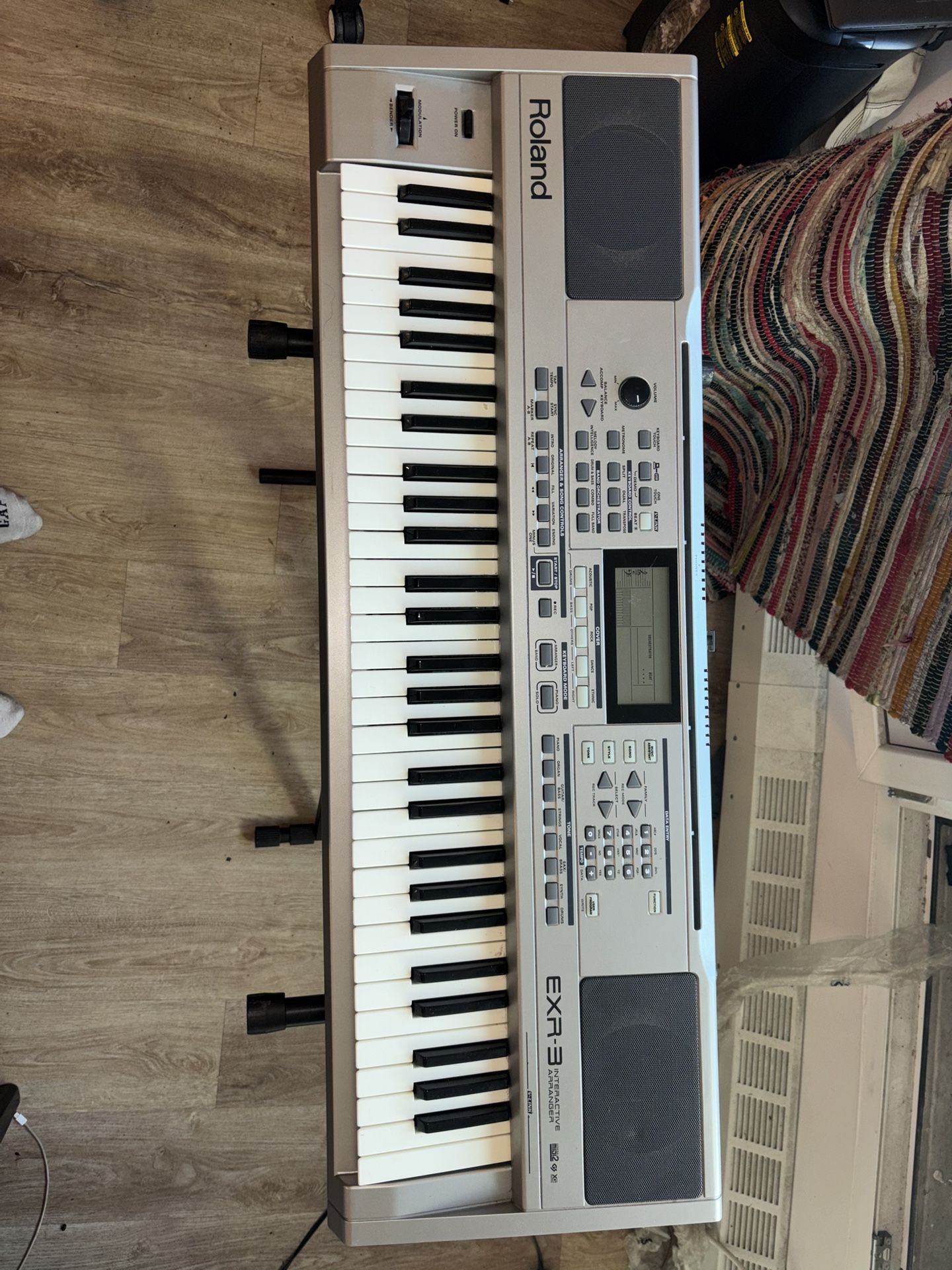 Roland EXR-3 Interactive Arranger Keyboard 