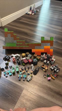 Minecraft shelf and figurines/legos