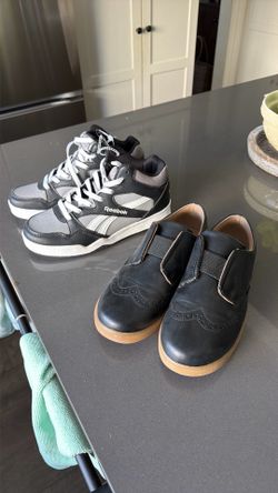 Big Boys shoes size 6 Reebok and Sonoma