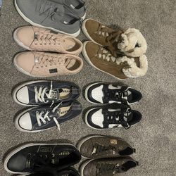 Bundle Of Woman Shoes 