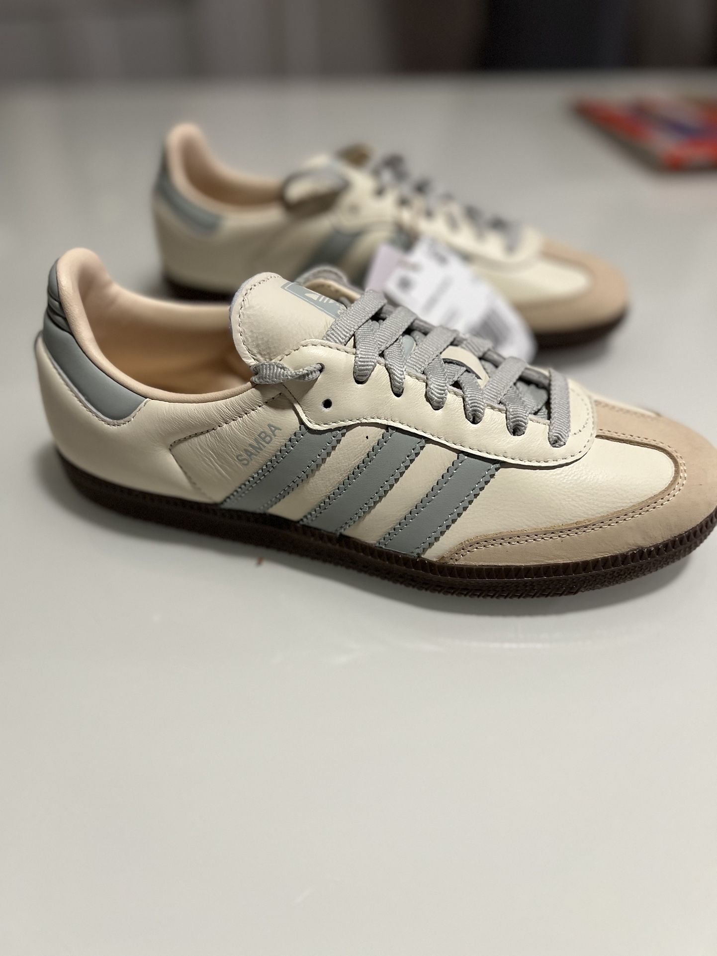 ADIDAS SAMBA OG WOMAN SZ 8