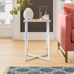 2 Marilina End Table