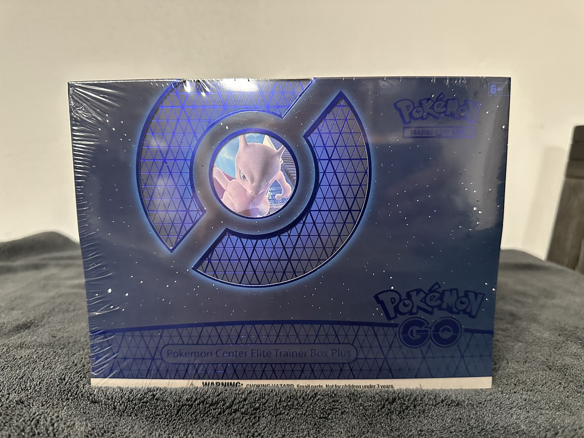 Pokemon GO Pokemon Center Etb SEALED