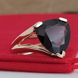❤️14k Size 6 Gorgeous Solid Yellow Gold Garnet Gemstone Ring!/ Anillo de Oro con 1 Gema Garnet! 👌🎁Post Tags: Anillo de Oro