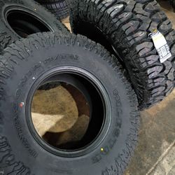 37 12 50 17 Patagonia Mt