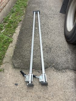Load locks bars