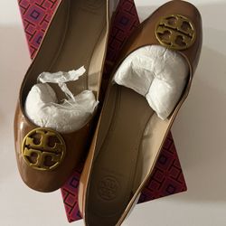 Tory Burch Flats Brown Size 7