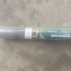 Free 24x10 chicken wire garden wire brand new