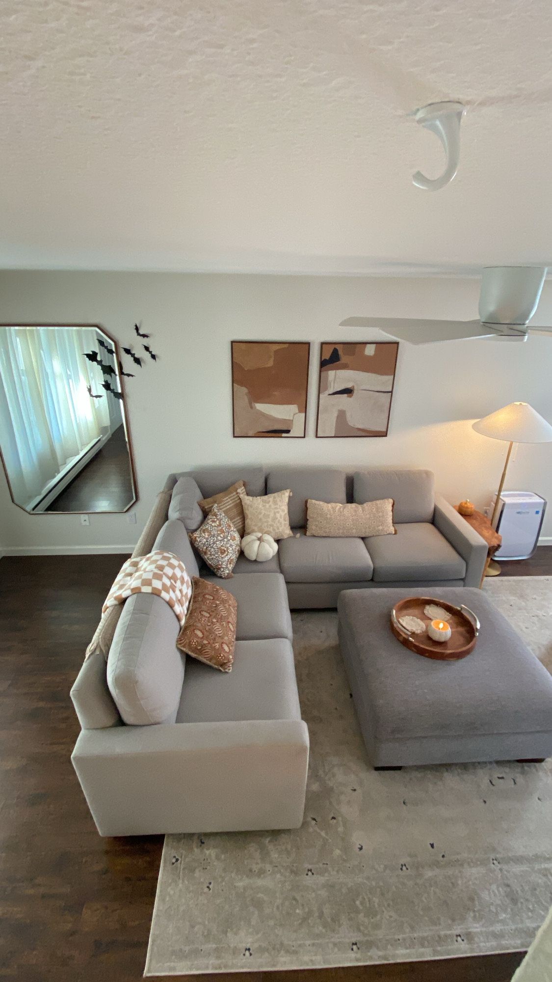 Grey/Gray Sectional Couch & Ottoman