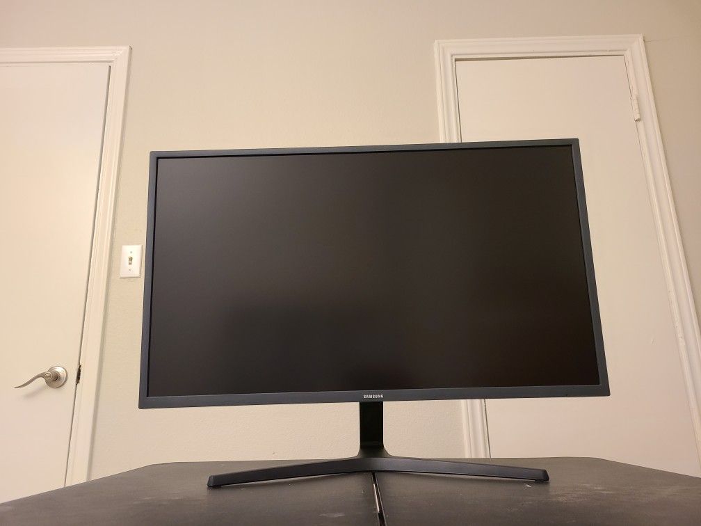 Samsung 32" UJ59 Series 4K UHD (3840x2160) Computer Monitor