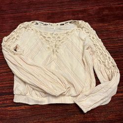Woman’s Free People Long Sleeve Shirt