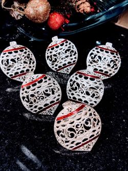 Vintage Villeroy And Boch Holiday Napkin Rings
