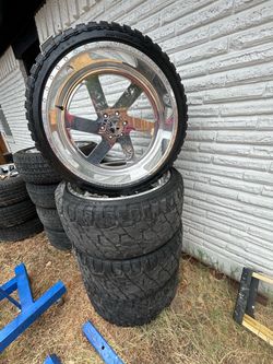24 american forces on 33 tires 70% tires