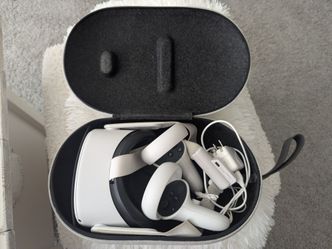 Oculus/Meta Quest 2 VR Headset