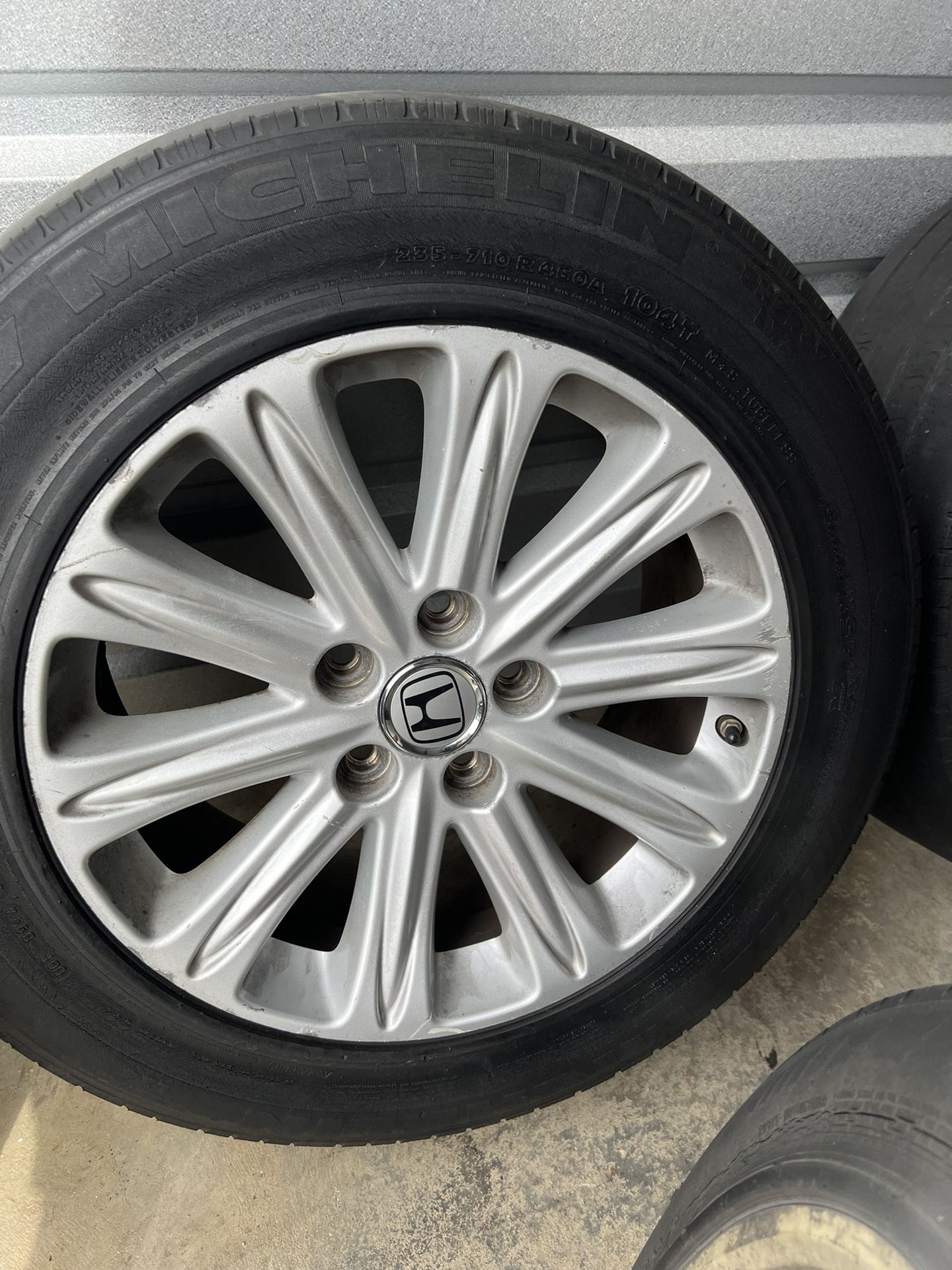 Honda odyssey Original Rims For Run Flat Tires