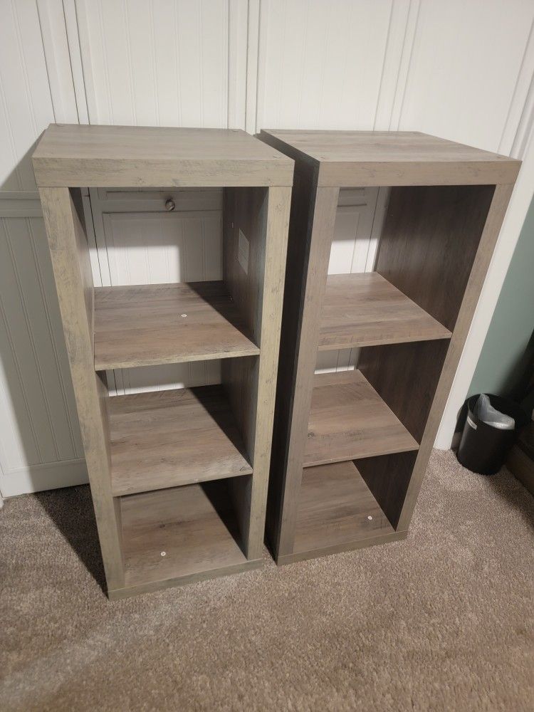 Like New Cube Storage