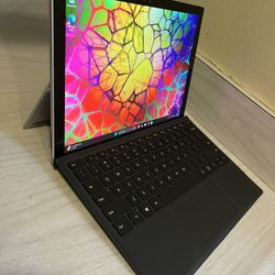 Surface Pro 8 Touchscreen Tablet/Laptop