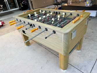 Football table size 55” long x 34” wide x34” top good condition