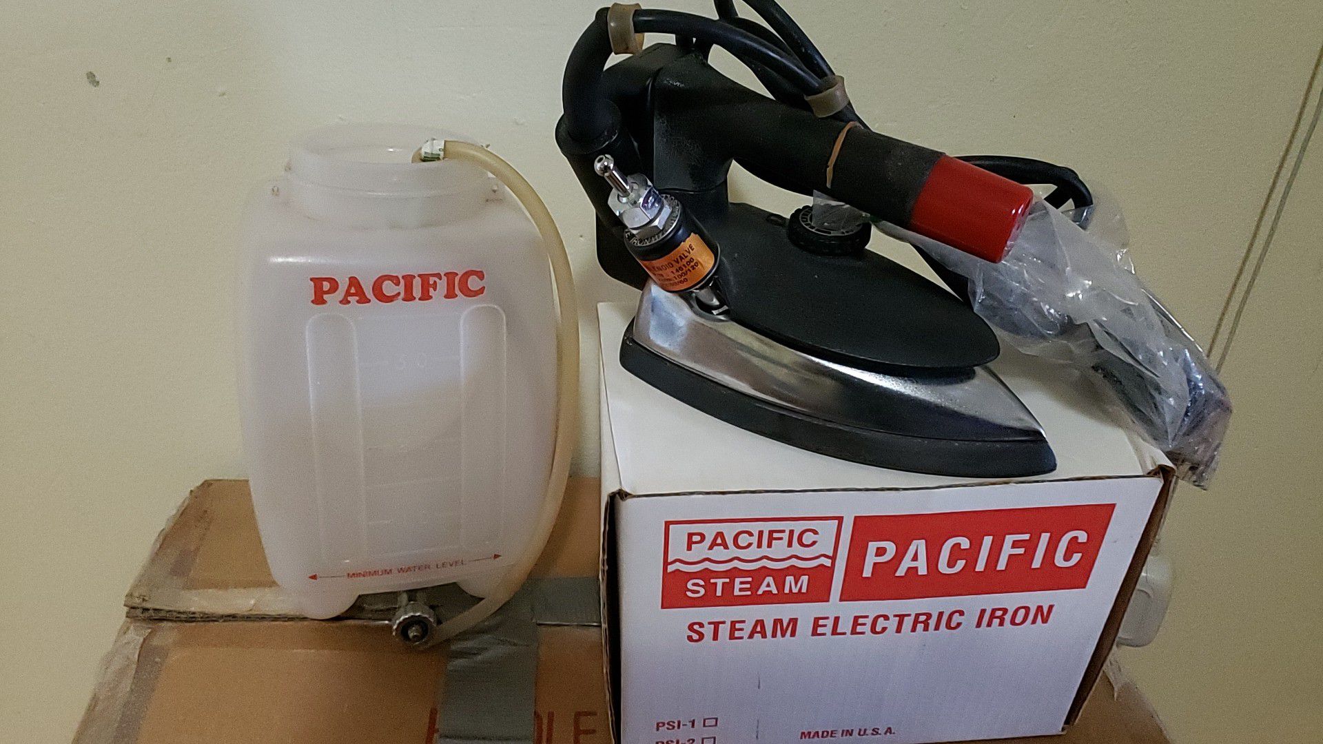 Steam electric Iron ( pacific)