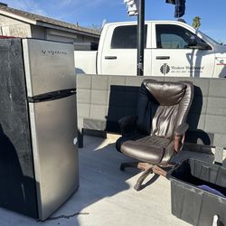 Yards Sale 20th ave and chipman