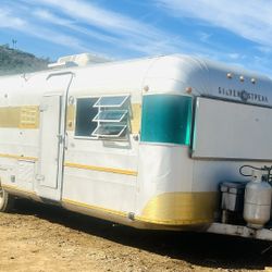 1972 Silver Streak Continental