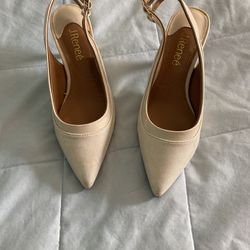 J Renee designer shoes Size 5 1/2 M