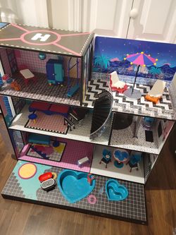 LOL Dollhouse- West Kendall