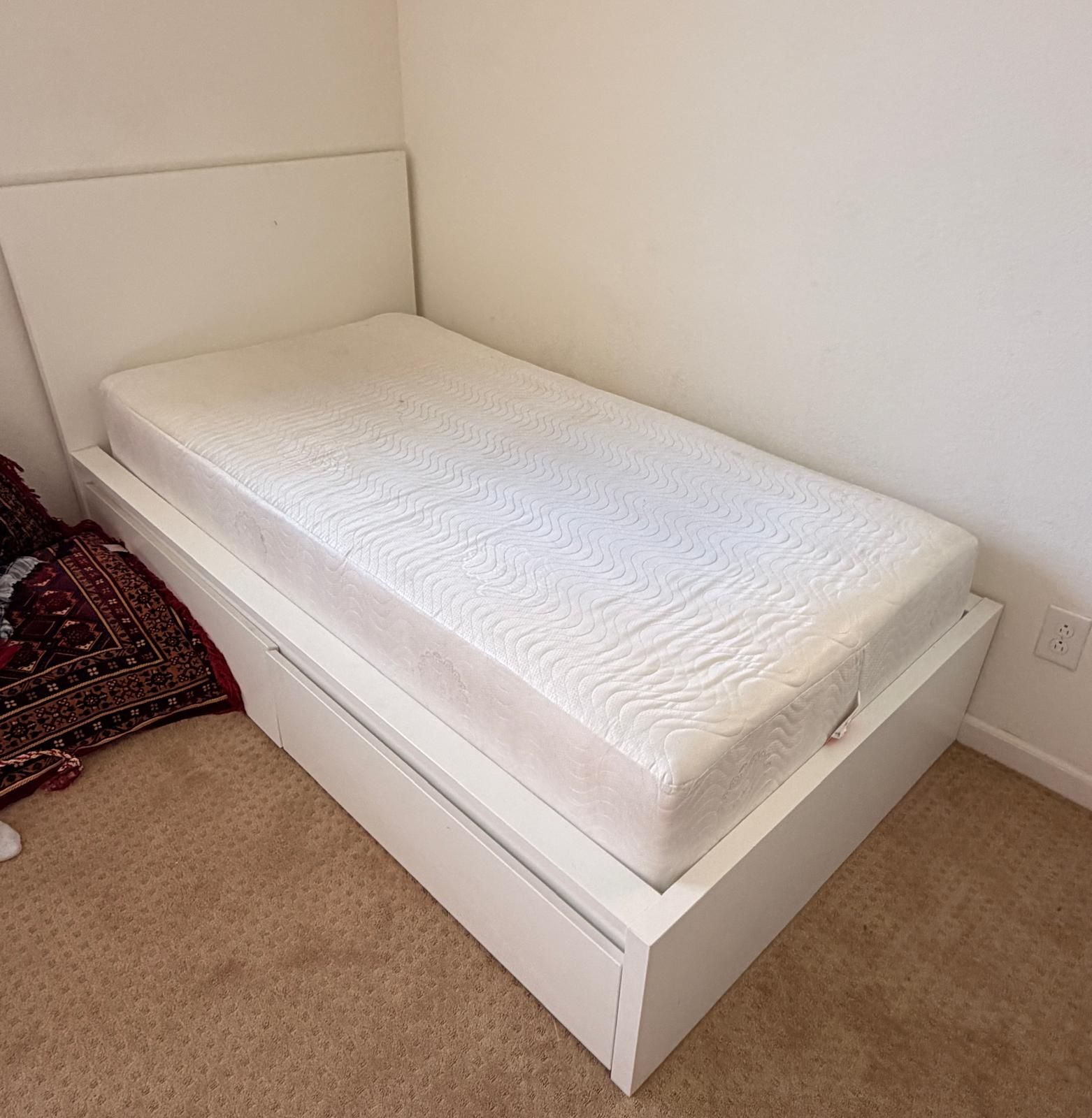Twin Bed with Mattress 