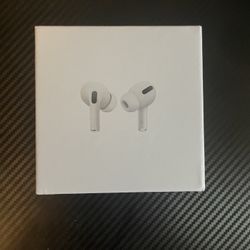 Pod Pro 1st Generation (BEST OFFER TAKES IT)