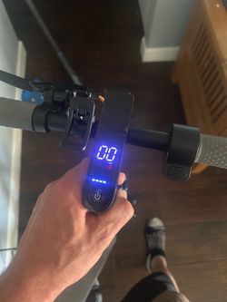 PORORO Scooter 19 mile range