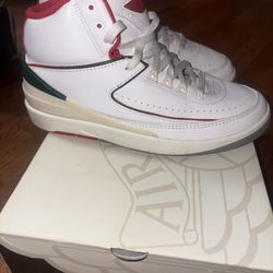 Air Jordan Retro 2