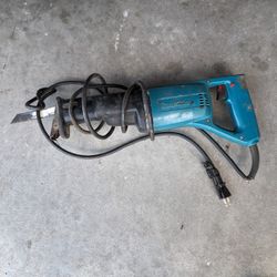 Makita JR3000V Variable Speed Corded Reciprocating Saw! AO1058788

