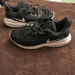 Nike Negros 3 Vans 3 Y 4 