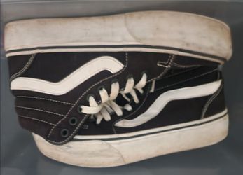 Vans SK8-Hi Black White High-Top Sneakers