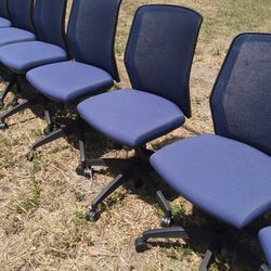 THIRTY NICE MATCHING ADJUSTABLE MESH BACK OFFICE CHAIRS 