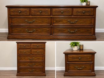 Vintage 3-Piece Wooden Bedroom Set