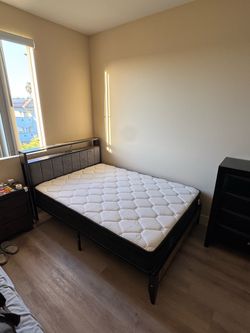 Twin XL Bed