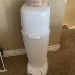 Diaper Genie 